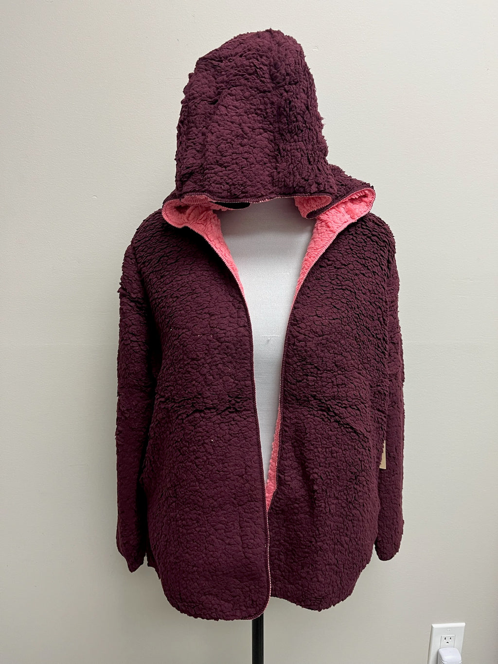 New Women’s Reversible Sherpa Sweater Jacket