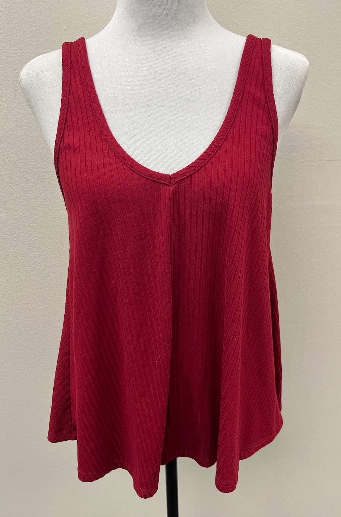 Used Women’s Red Tank Top