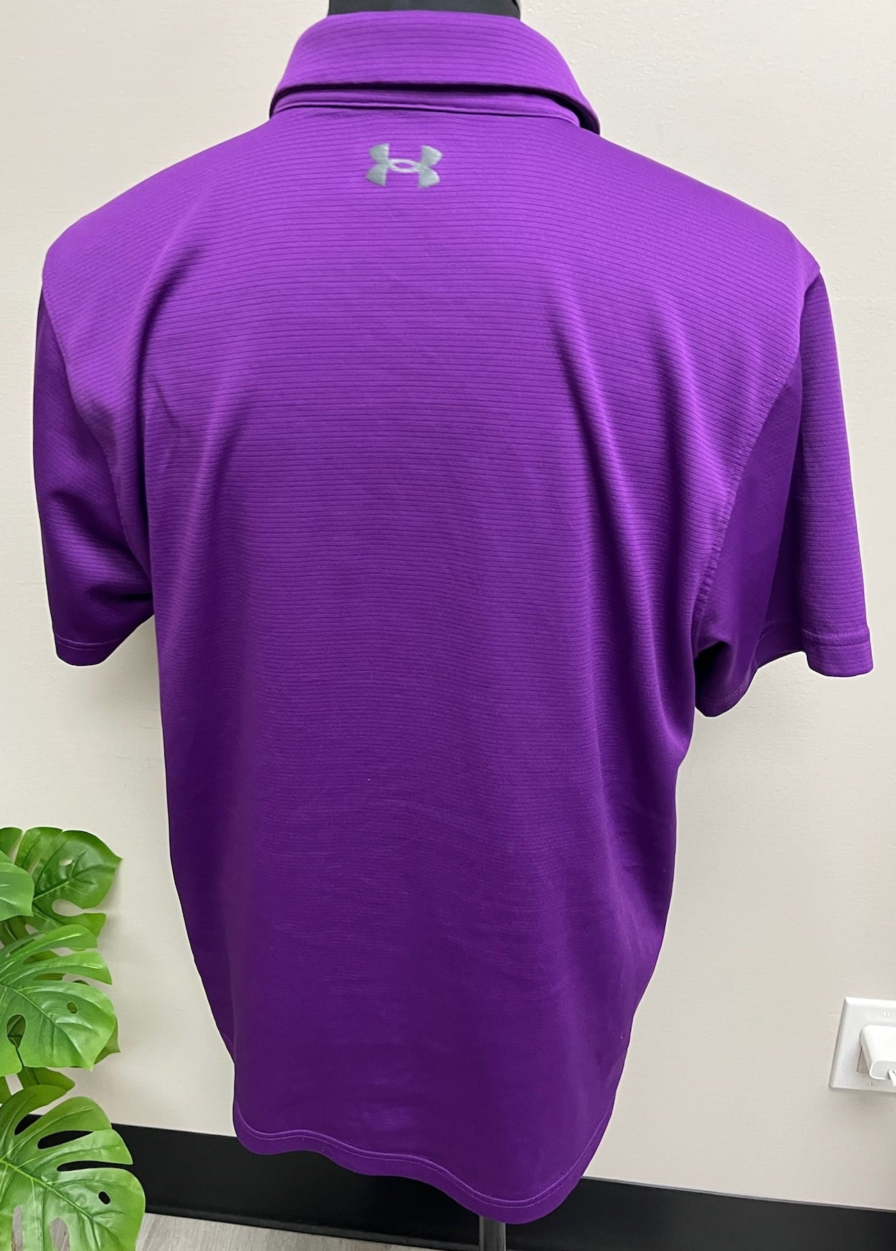 Used Men’s Purple Polo Shirt