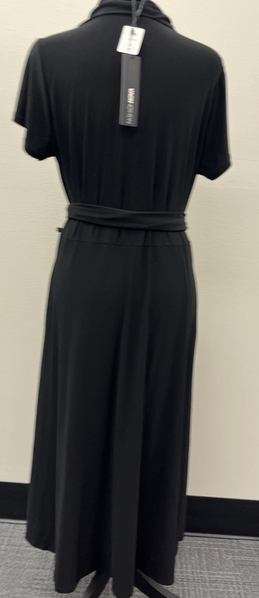 New Women’s Black Dress With Belt