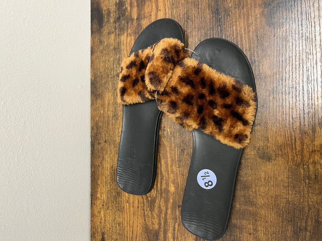 New Women’s Leopard Sandals