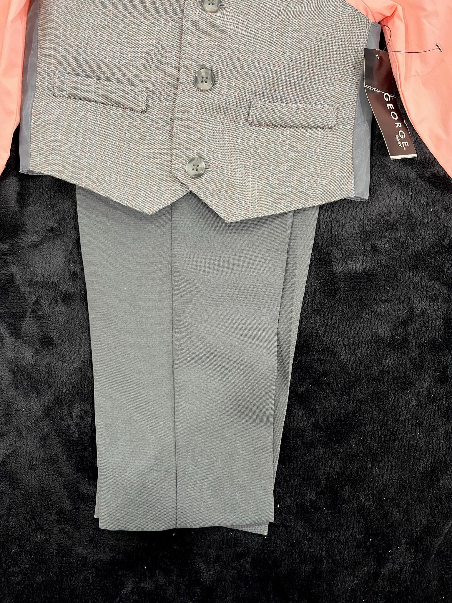 Baby Boys 4 Piece Button Up, Tie, Pant & Vest Suit Set image 2