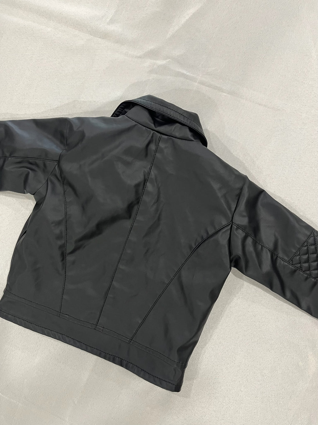 Girls Black Jacket image 3