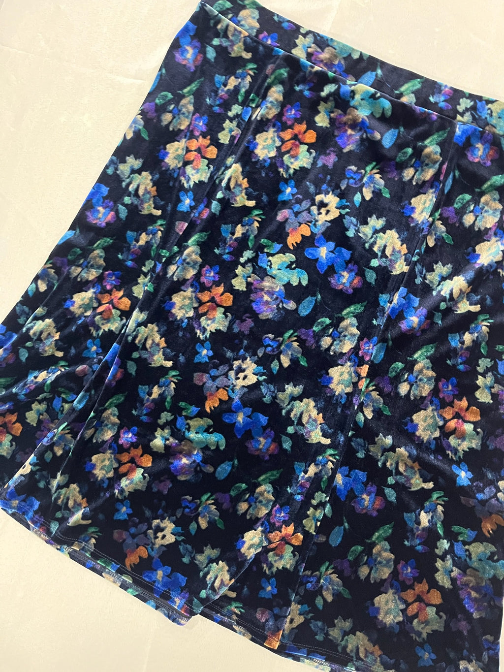 Women’s Floral Skirt image 3