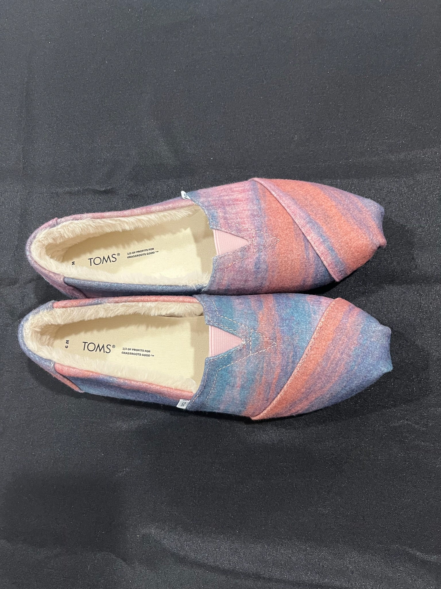 Women Slip On Shoes image 2