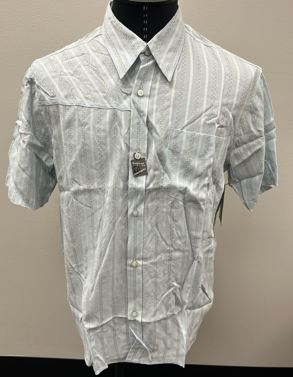 New Men’s Button Up Shirt