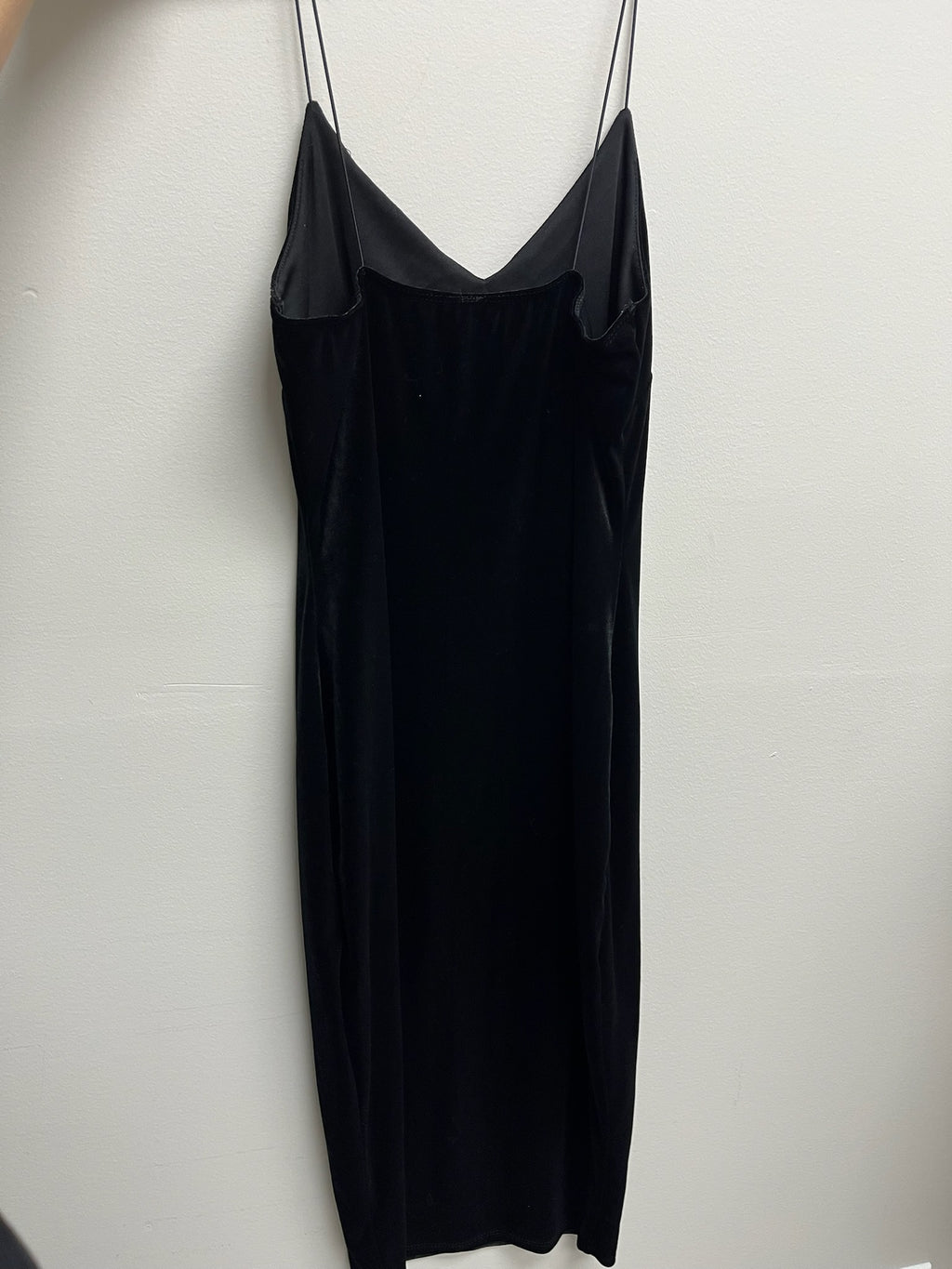 Used Women’s Black Dress