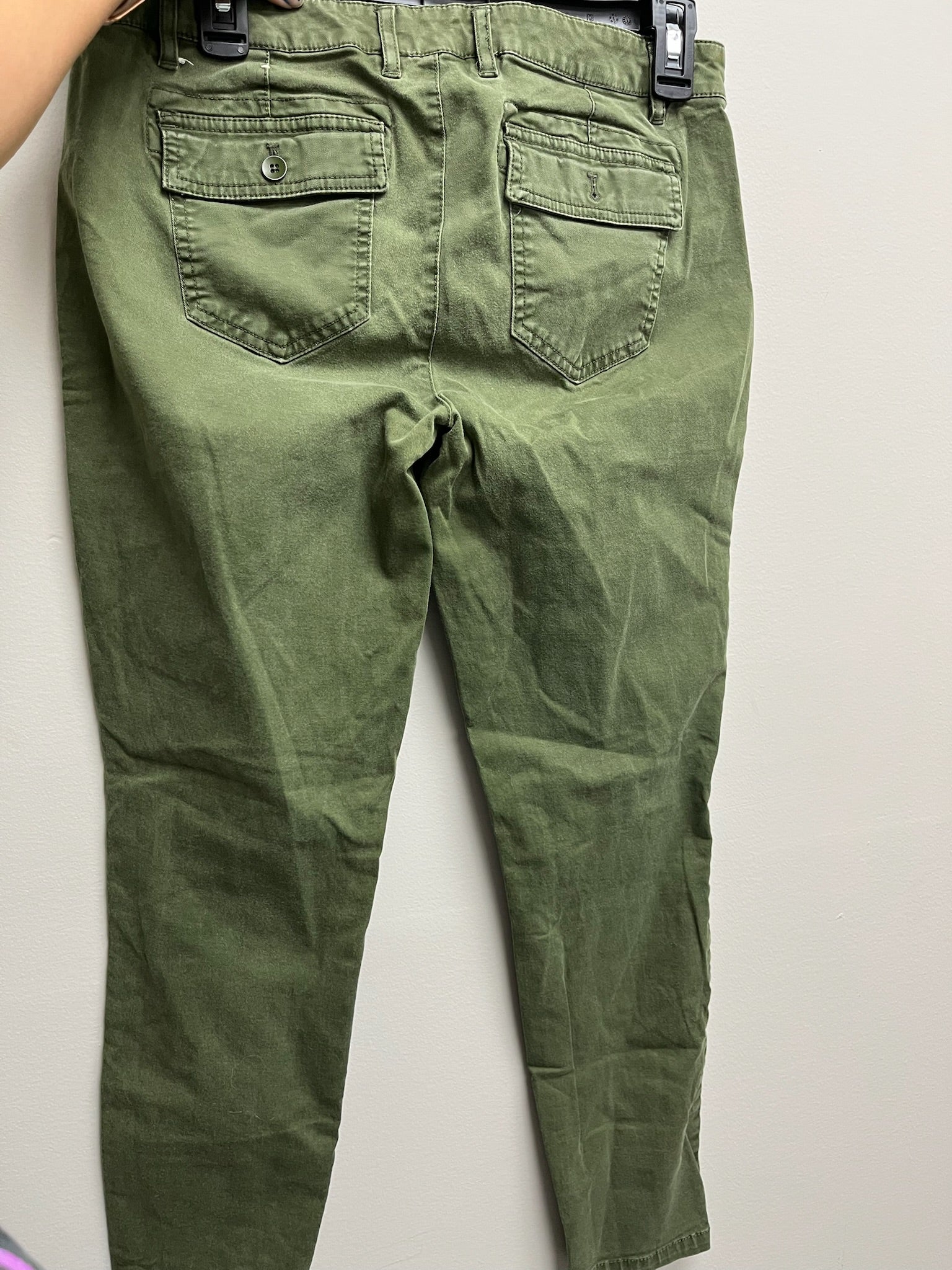 Used Women’s Green Pants