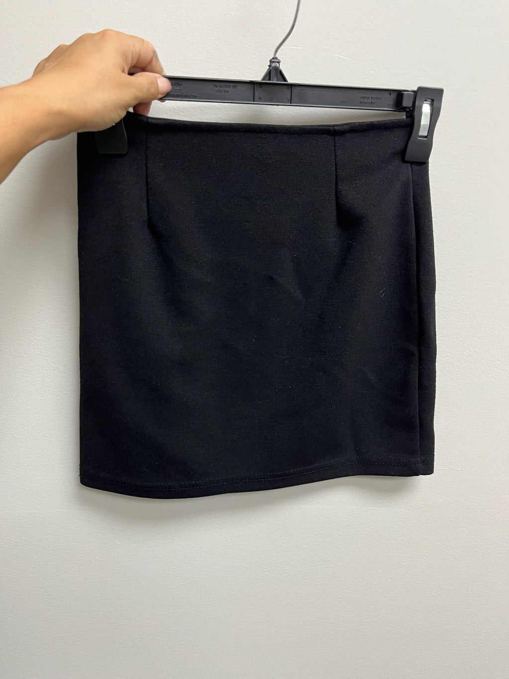Used Women’s Black Skirt