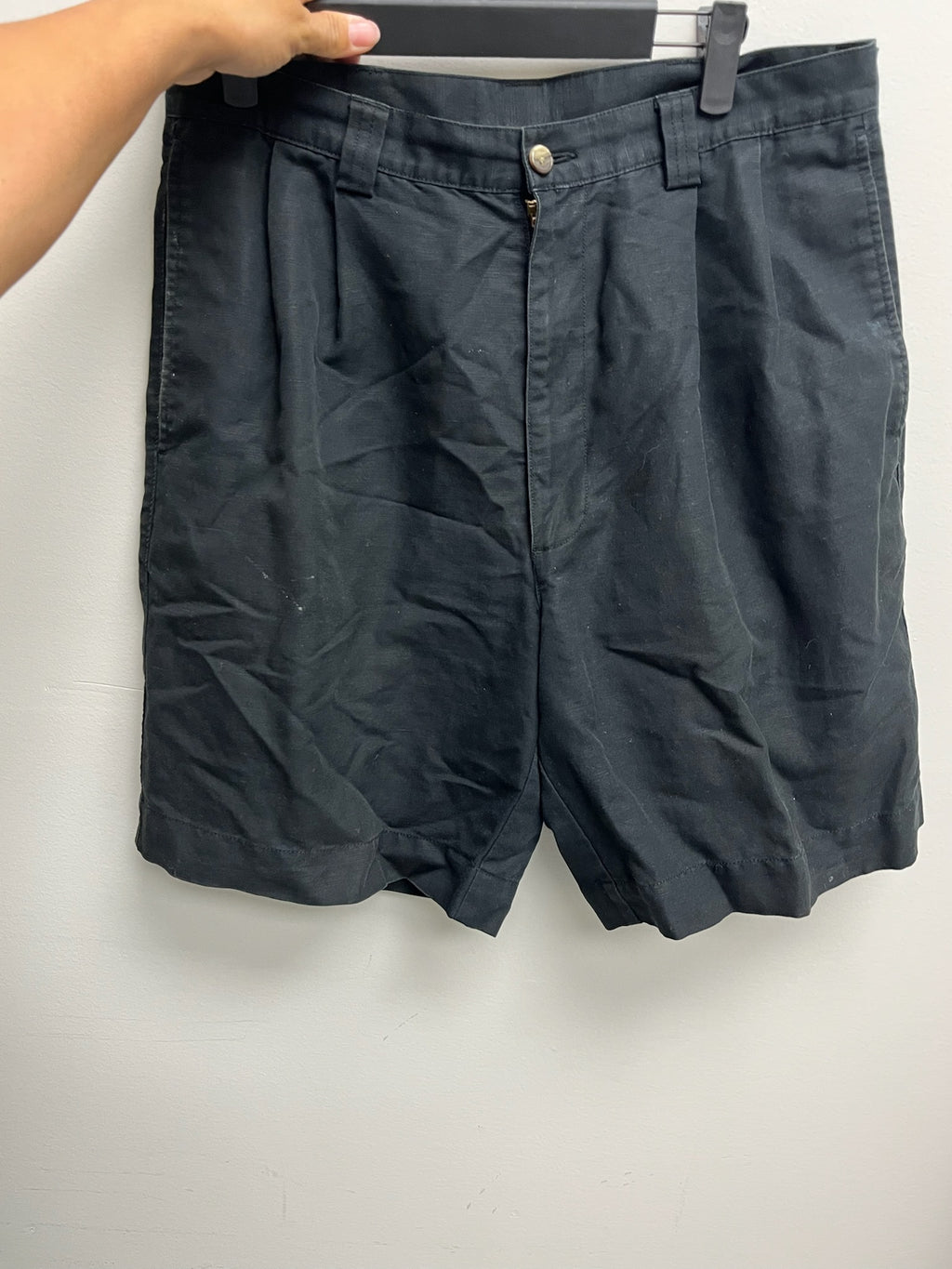 Used Men’s Black Shorts