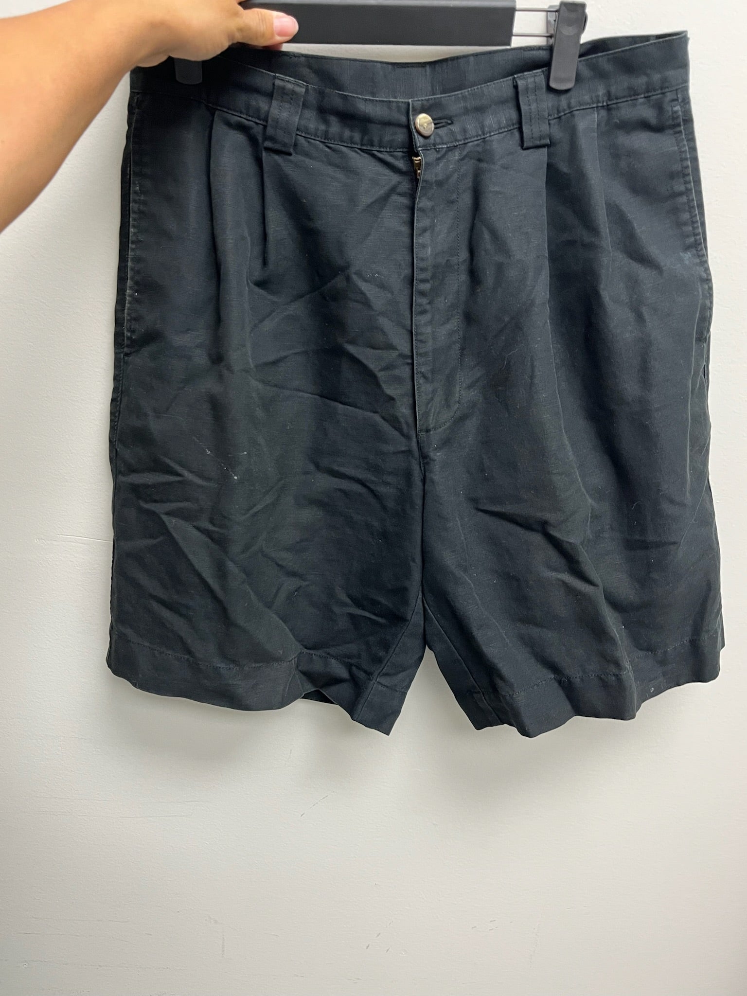 Used Men’s Black Shorts