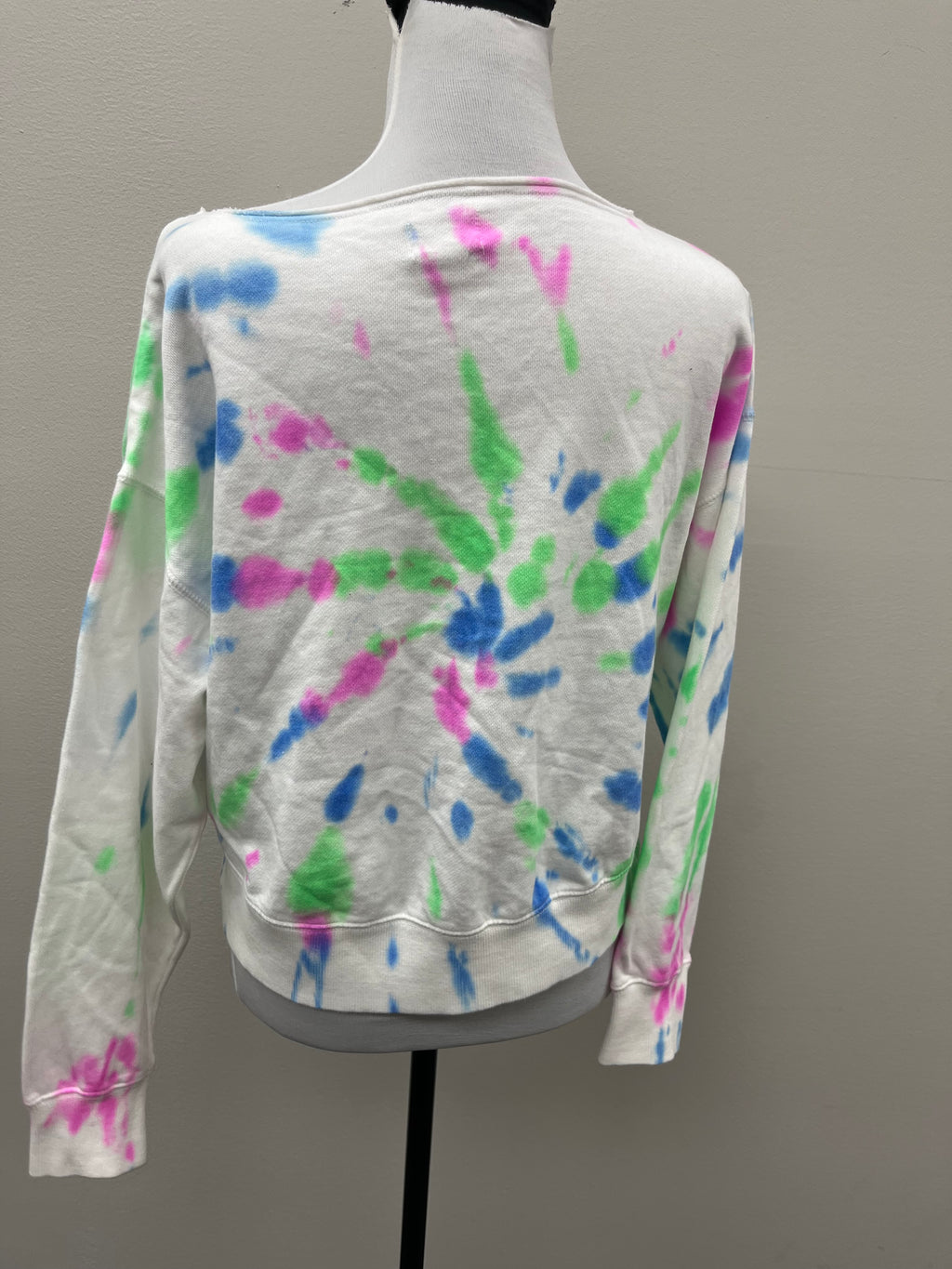 New Women’s Tie Dye Sweater Shirt