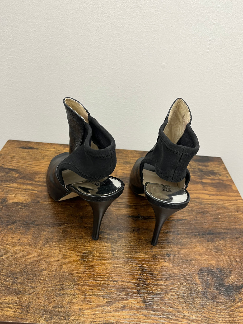 Used Women’s Black Open Toe Heels