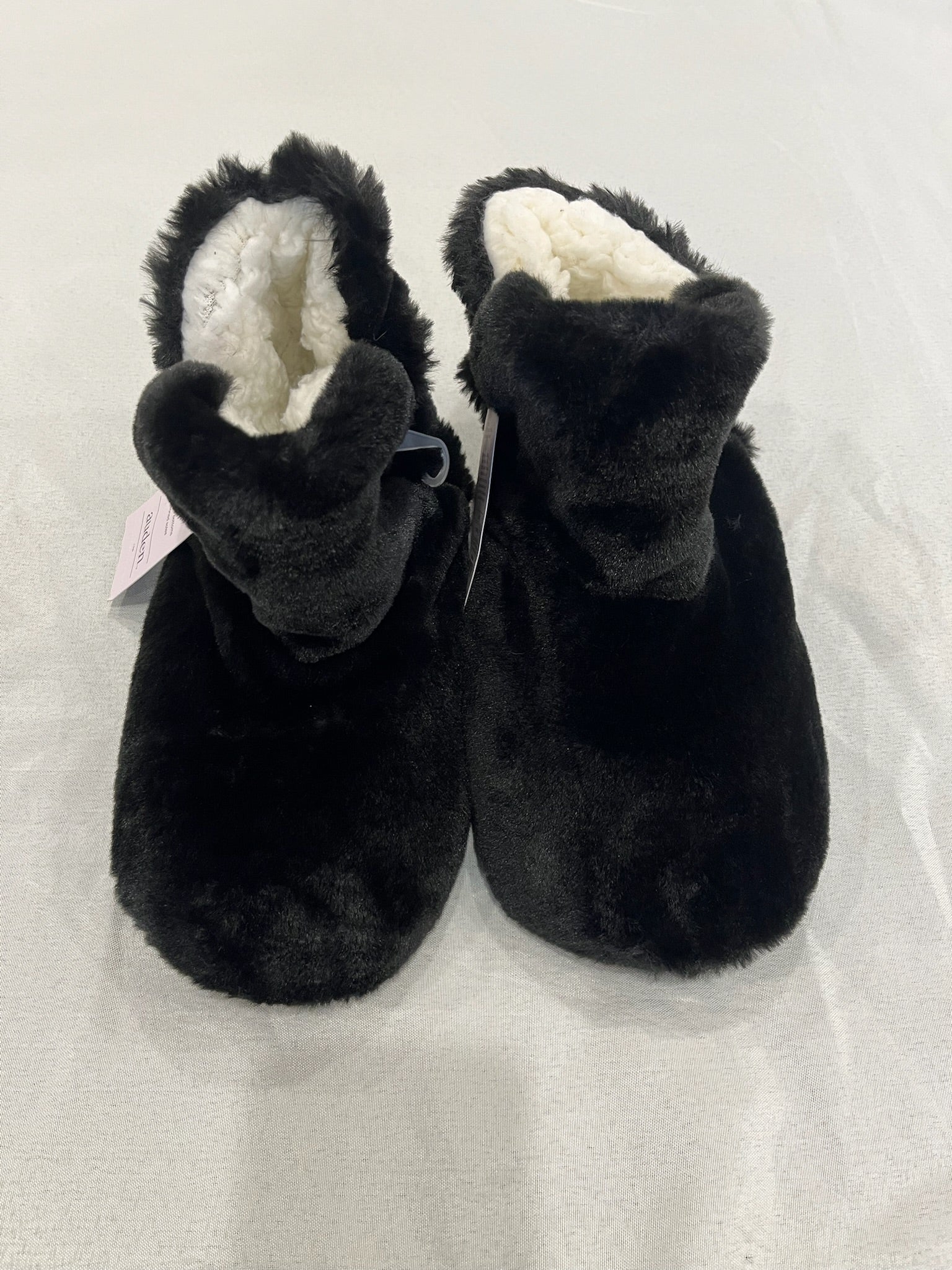 Women’s Black High Top Slippers