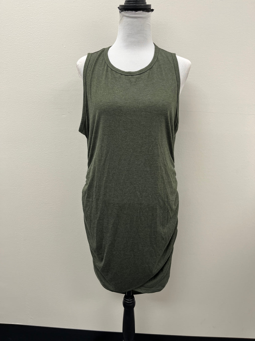 Used Women’s Green Tank Top