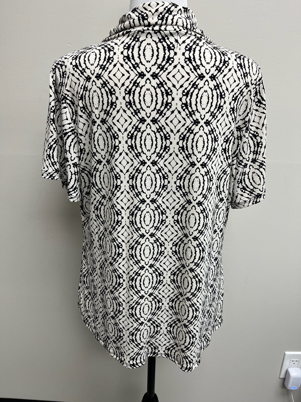 Used Women’s Polo Shirt