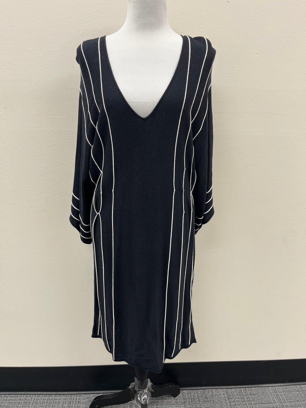 New Women’s Black Striped Dress