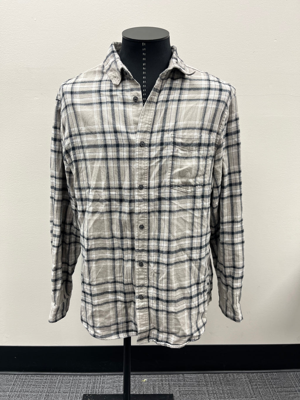 Used Men’s Flannel