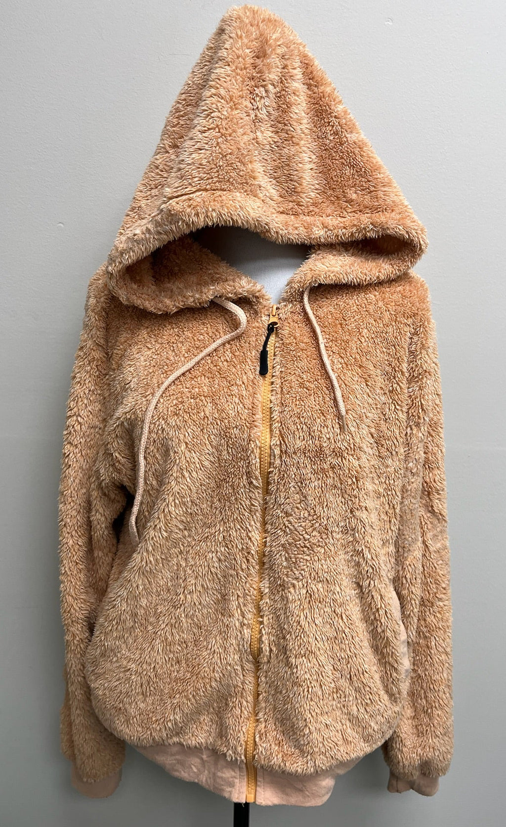 Used Women’s Fuzzy Zip Up Sweater