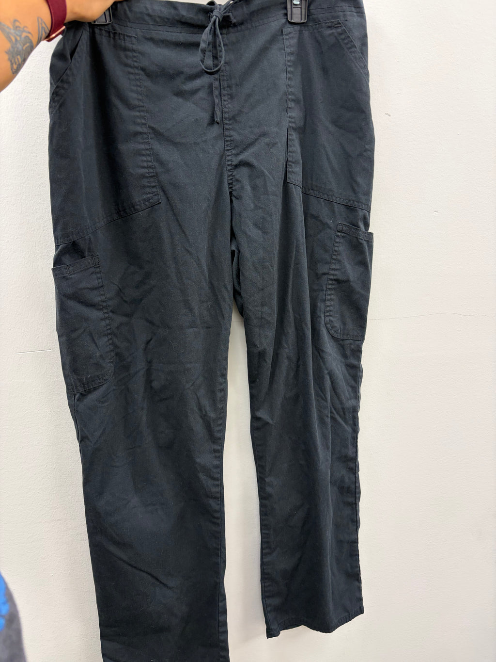 Used Women’s Black Flowy Pants
