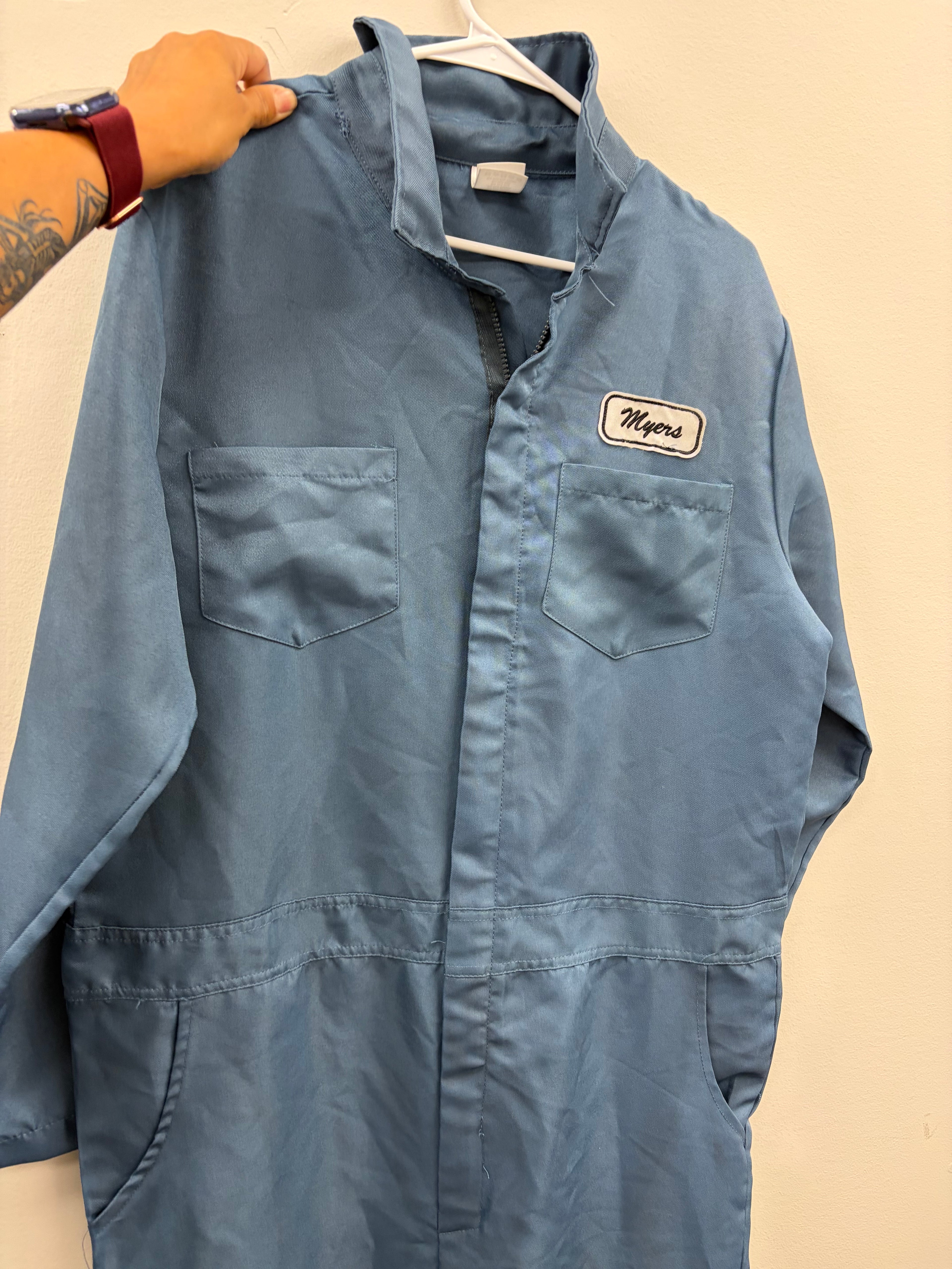 Used Men’s Mike Meyers Costume Jumpsuit