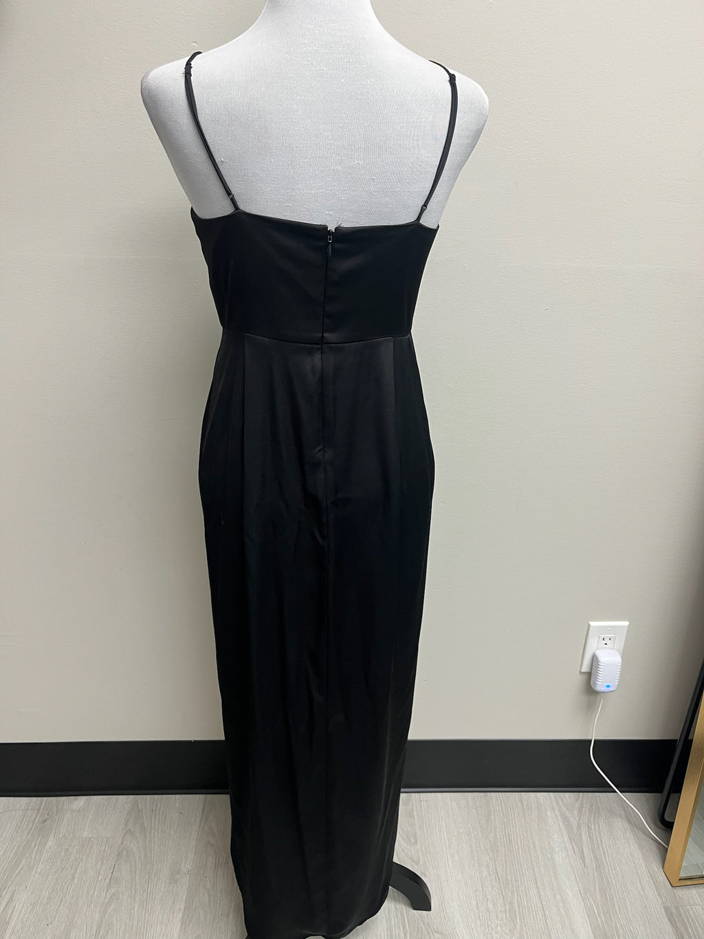 Used Women’s Black Cocktail Dress