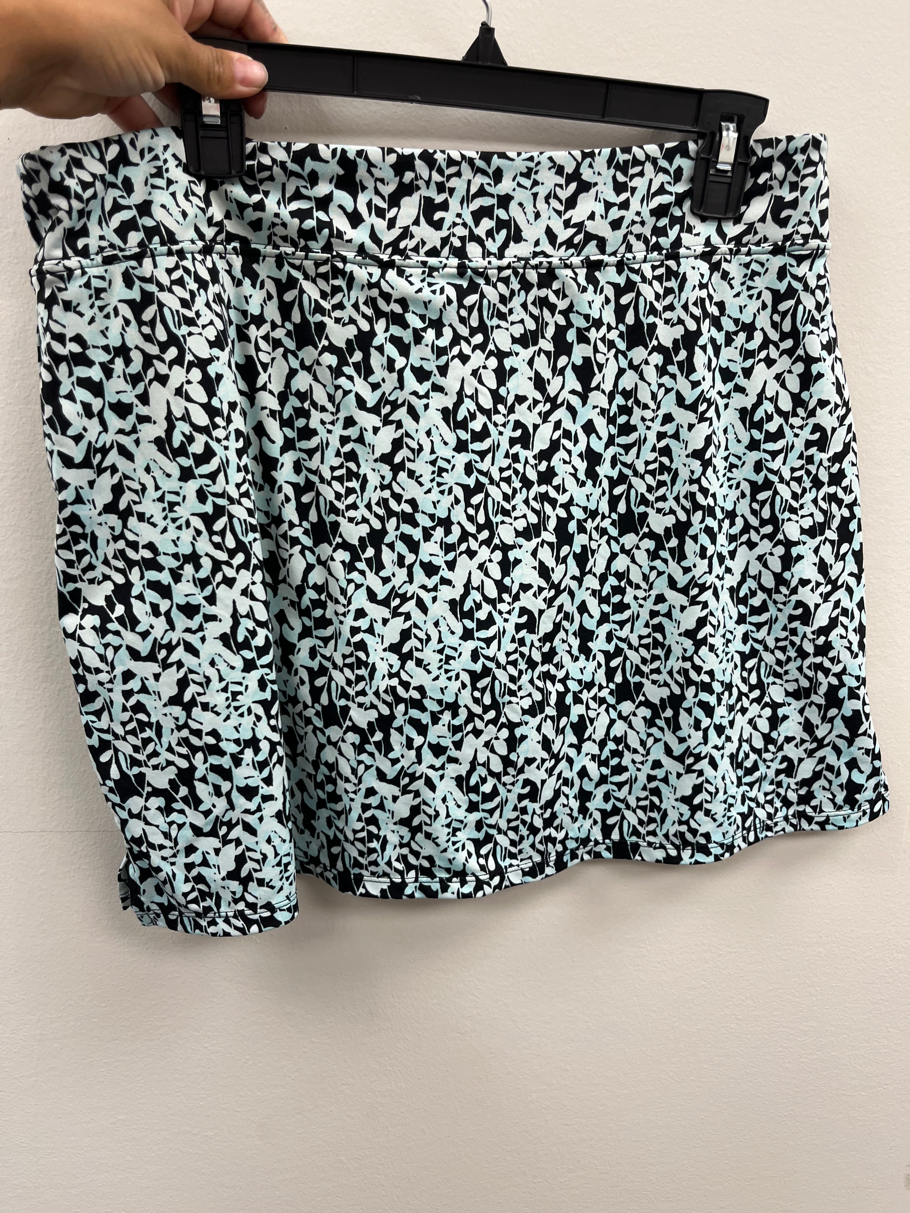 Used Women’s Athletic Skort