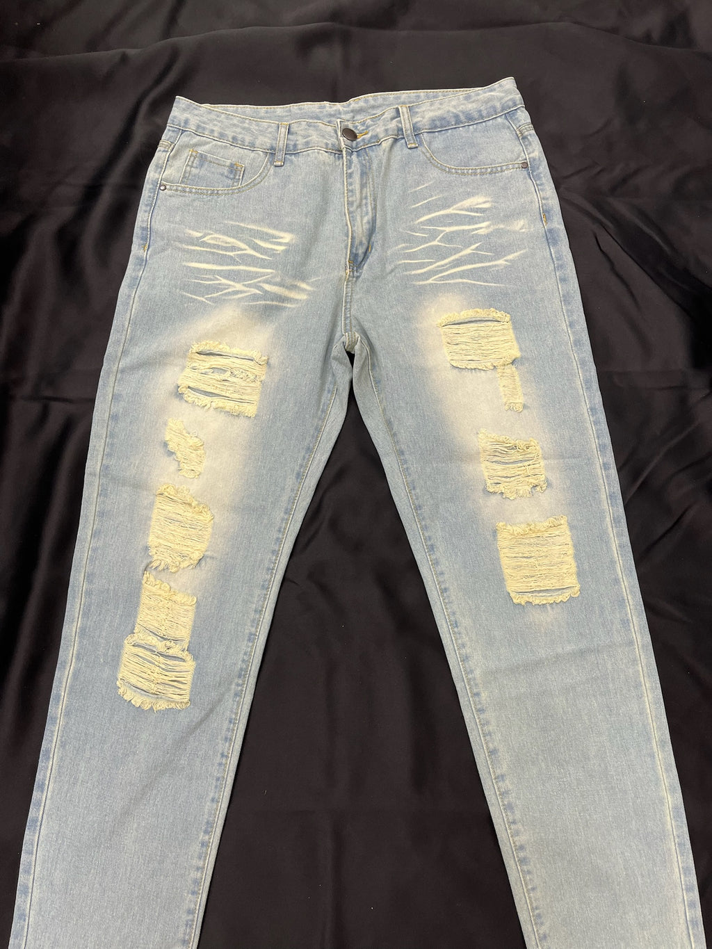 Women’s Ripped Jeans