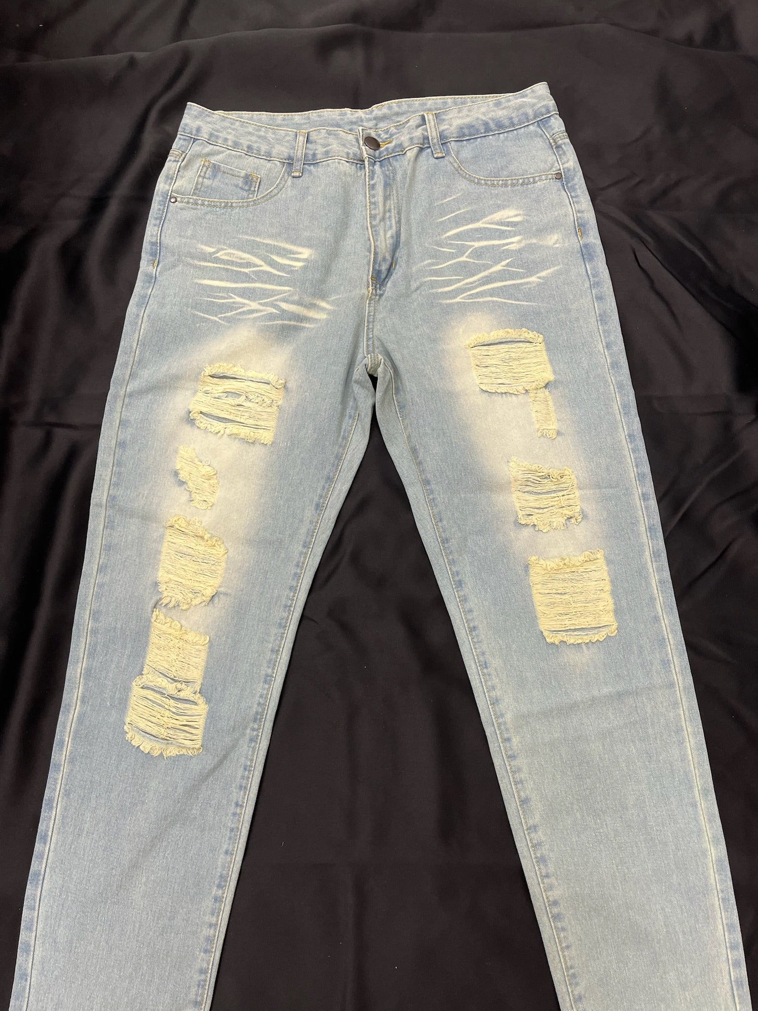Women’s Ripped Jeans