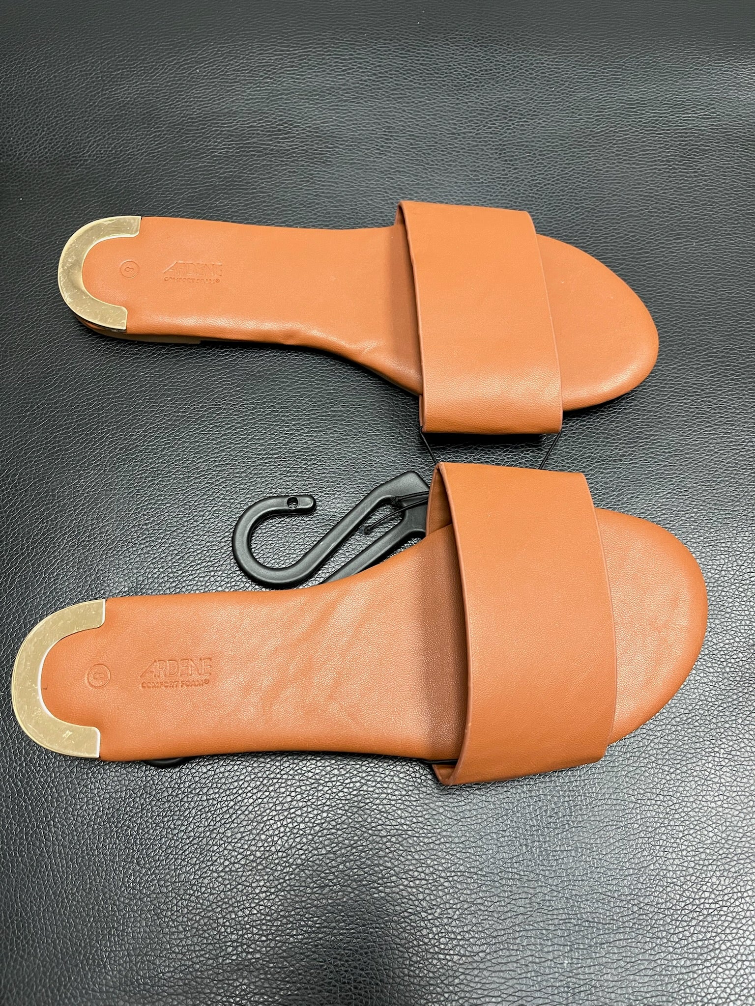 Women’s Tan Sandals