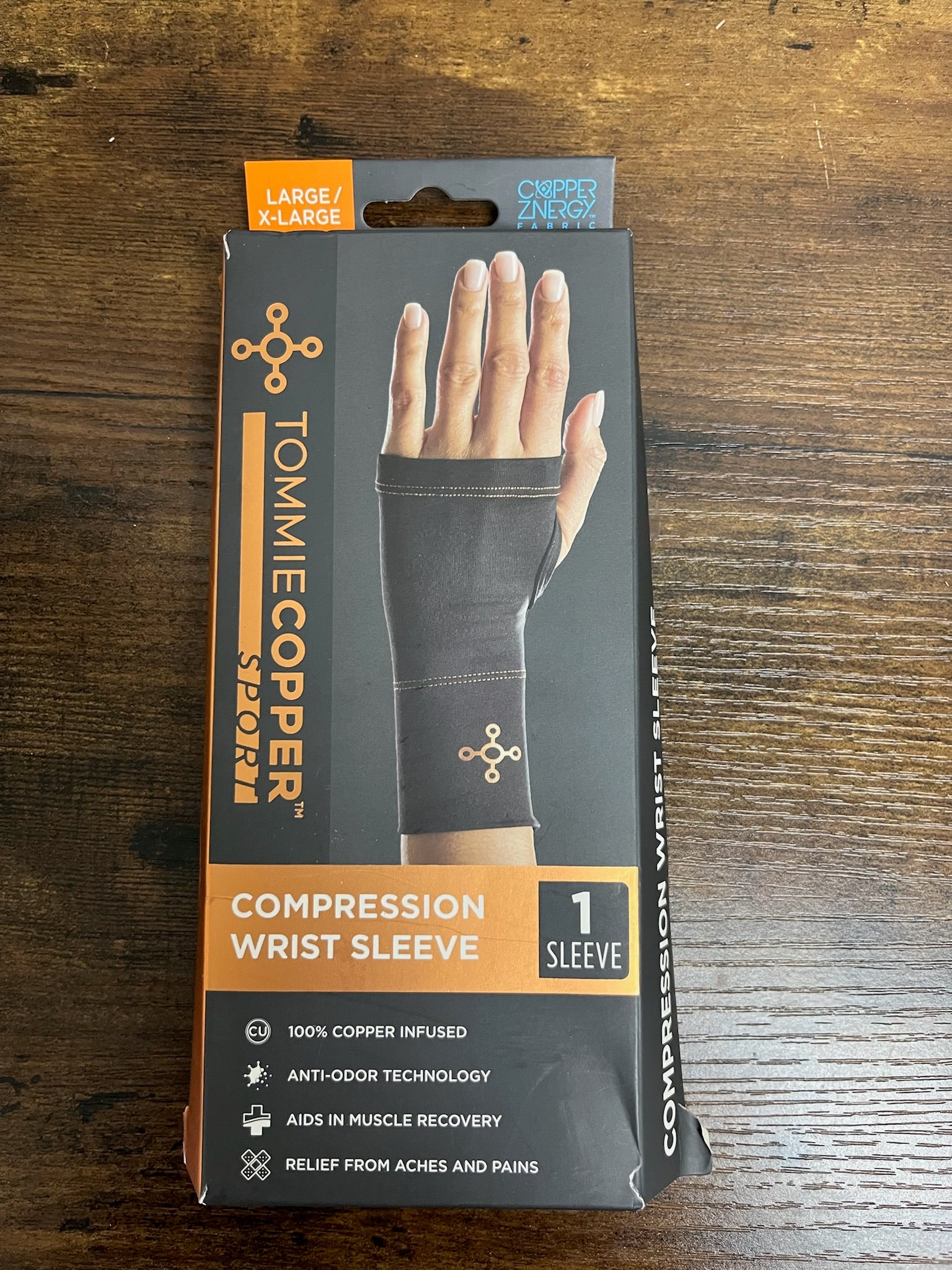 New Tommie Copper Compression Wrist Sleeve