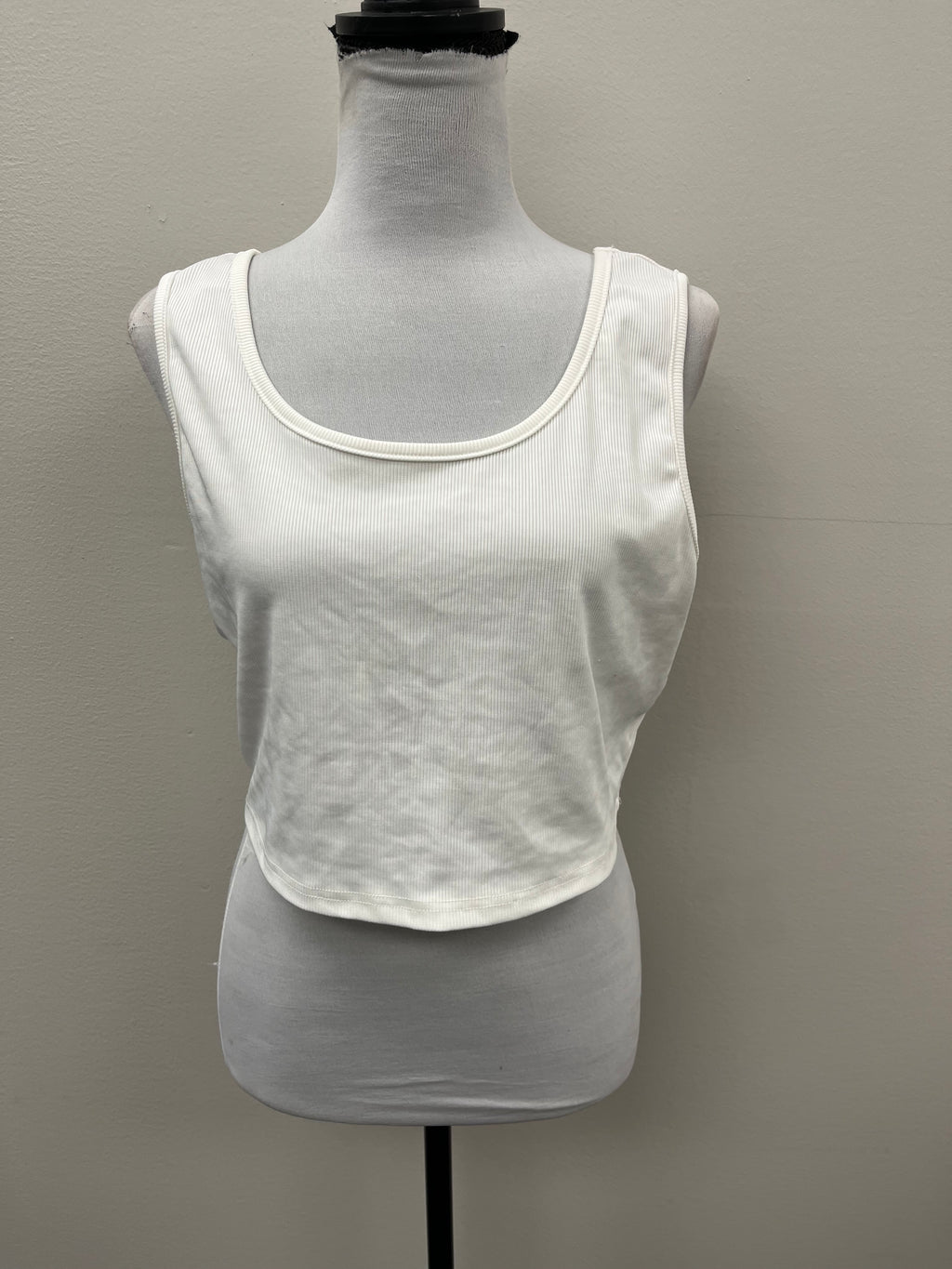 Used Women’s Crop Top