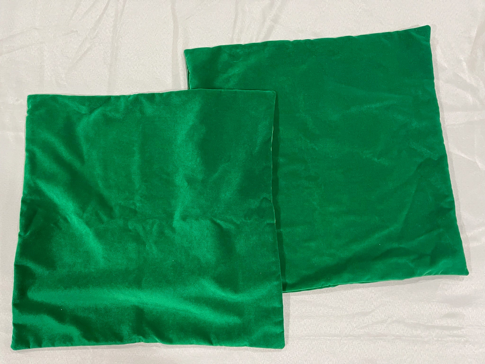 Green Two Piece Throw Pillow Cases image 0
