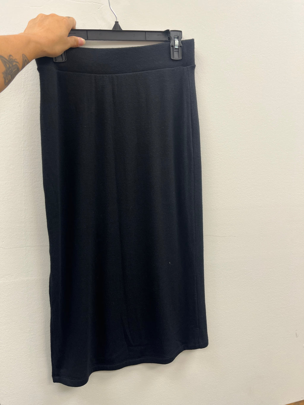 Used Women’s Black Skirt