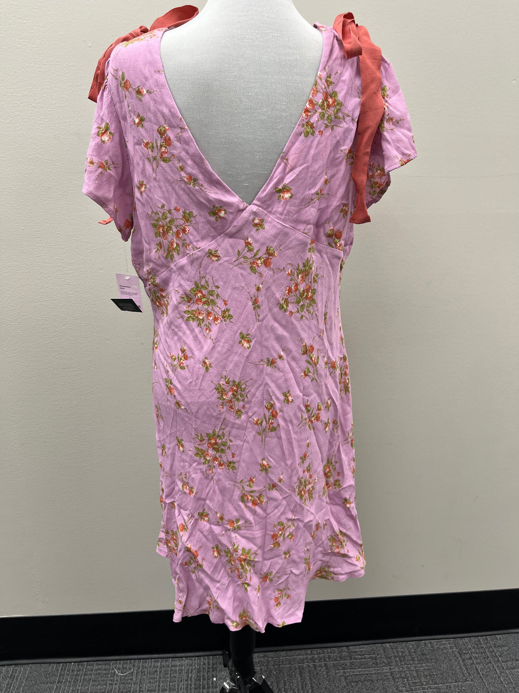New Women’s Pink Floral Dress