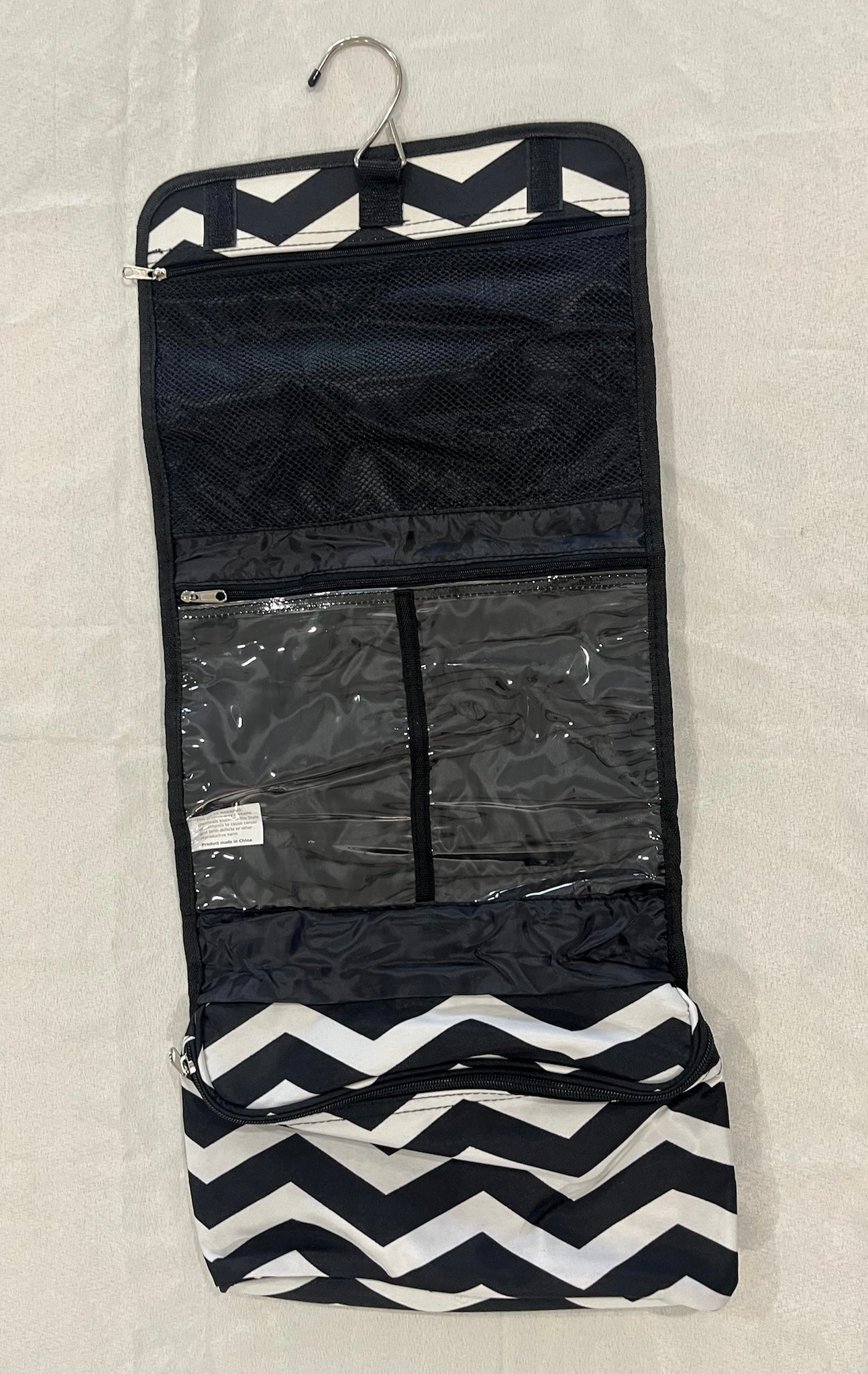 Chevron Print Traveling Cosmetic Toiletries Bag image 4