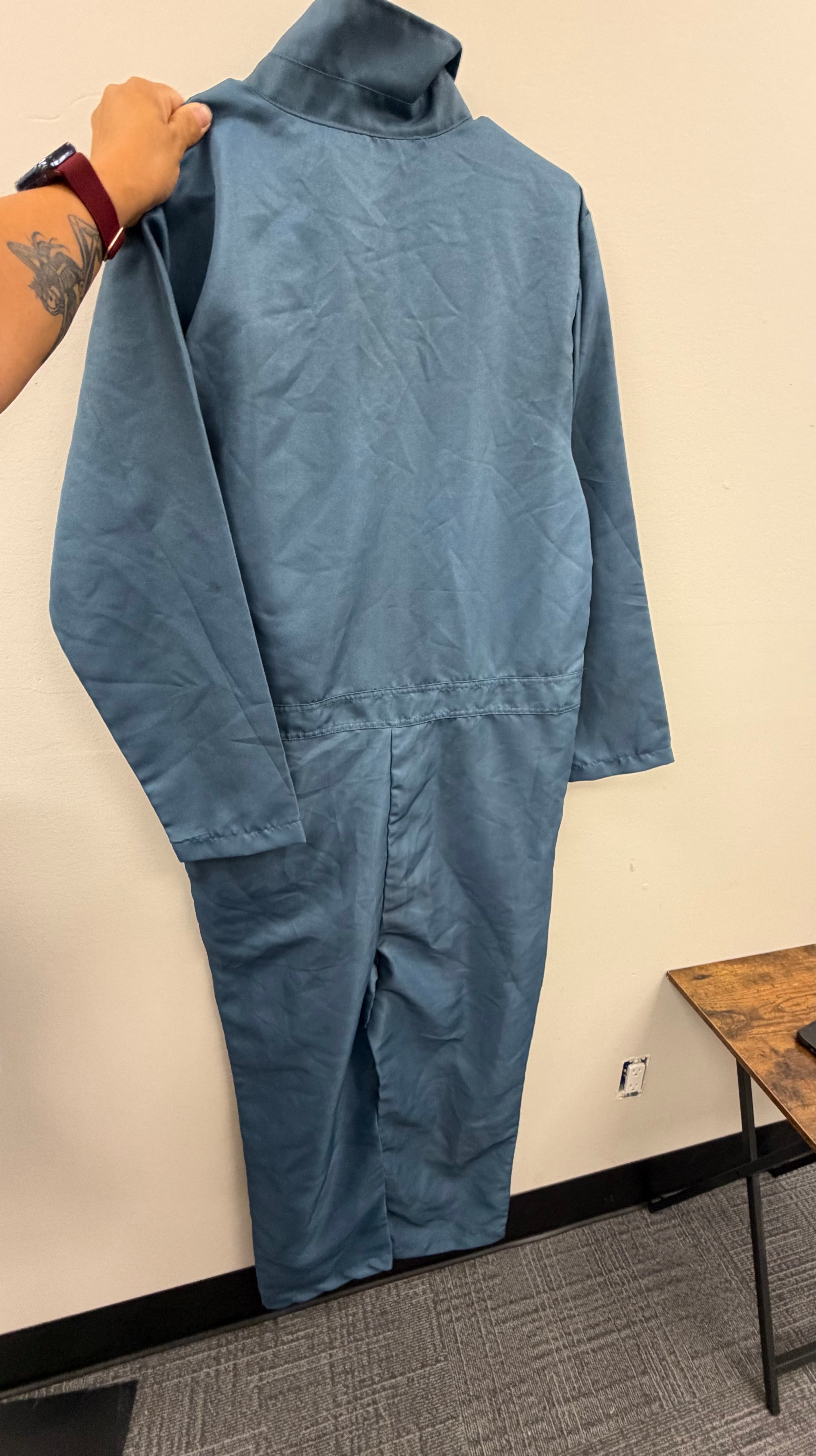 Used Men’s Mike Meyers Costume Jumpsuit