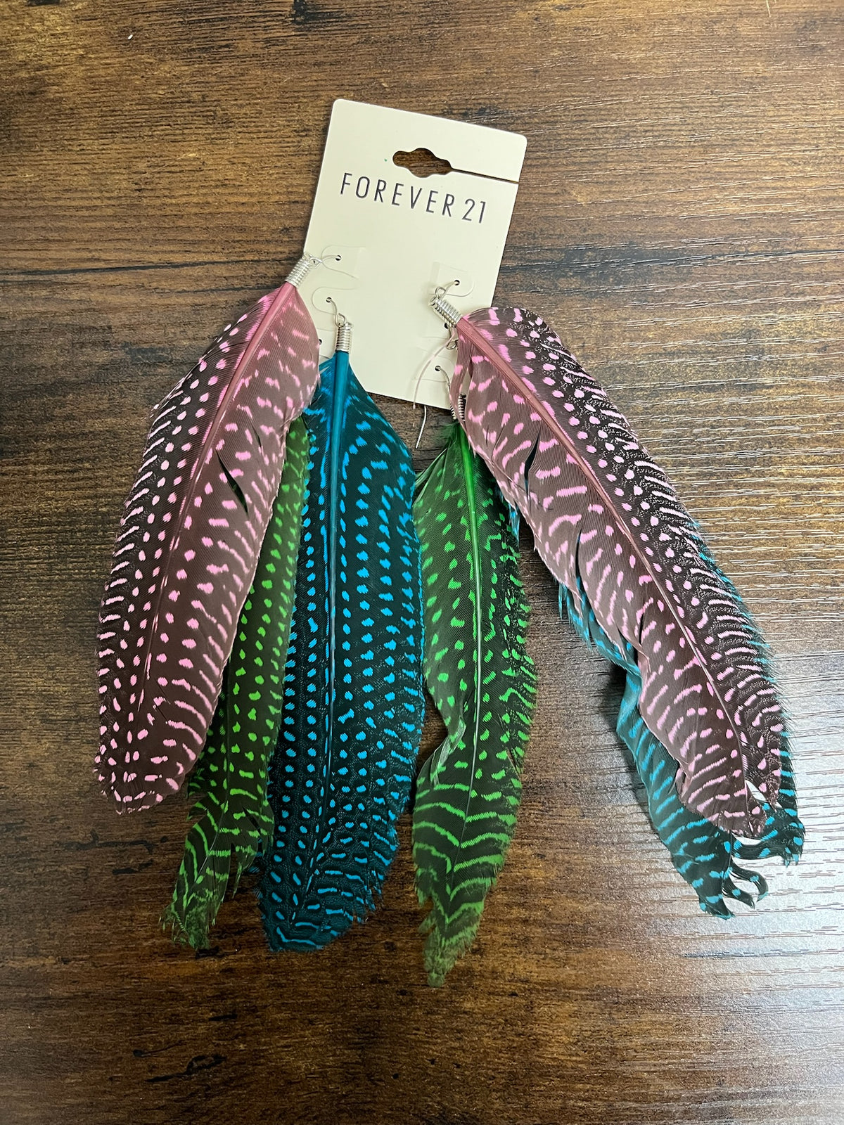 New 6 Piece Feather Earrings