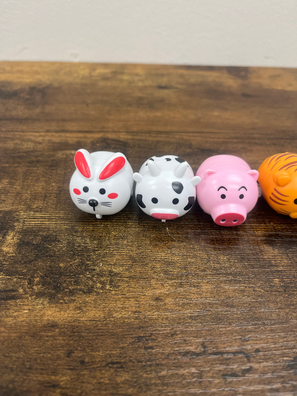 New 6 pack Mini Animals on Wheels