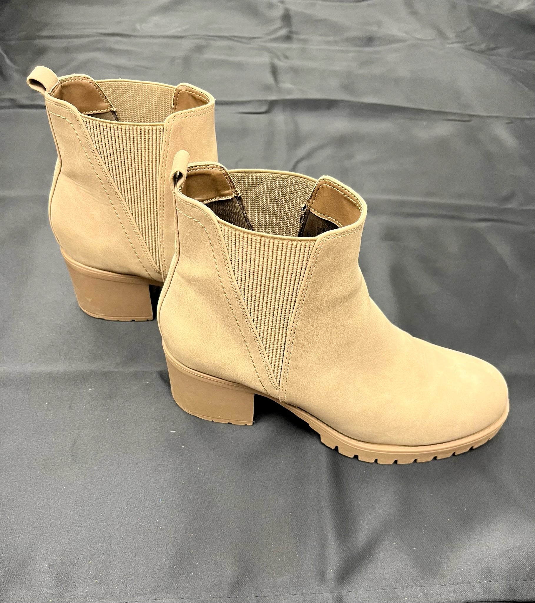 Women’s Tan Boots