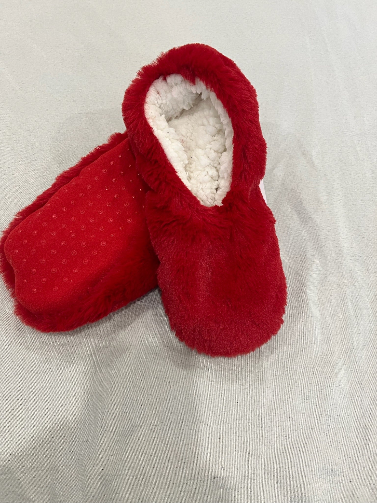 Women’s Red Slippers