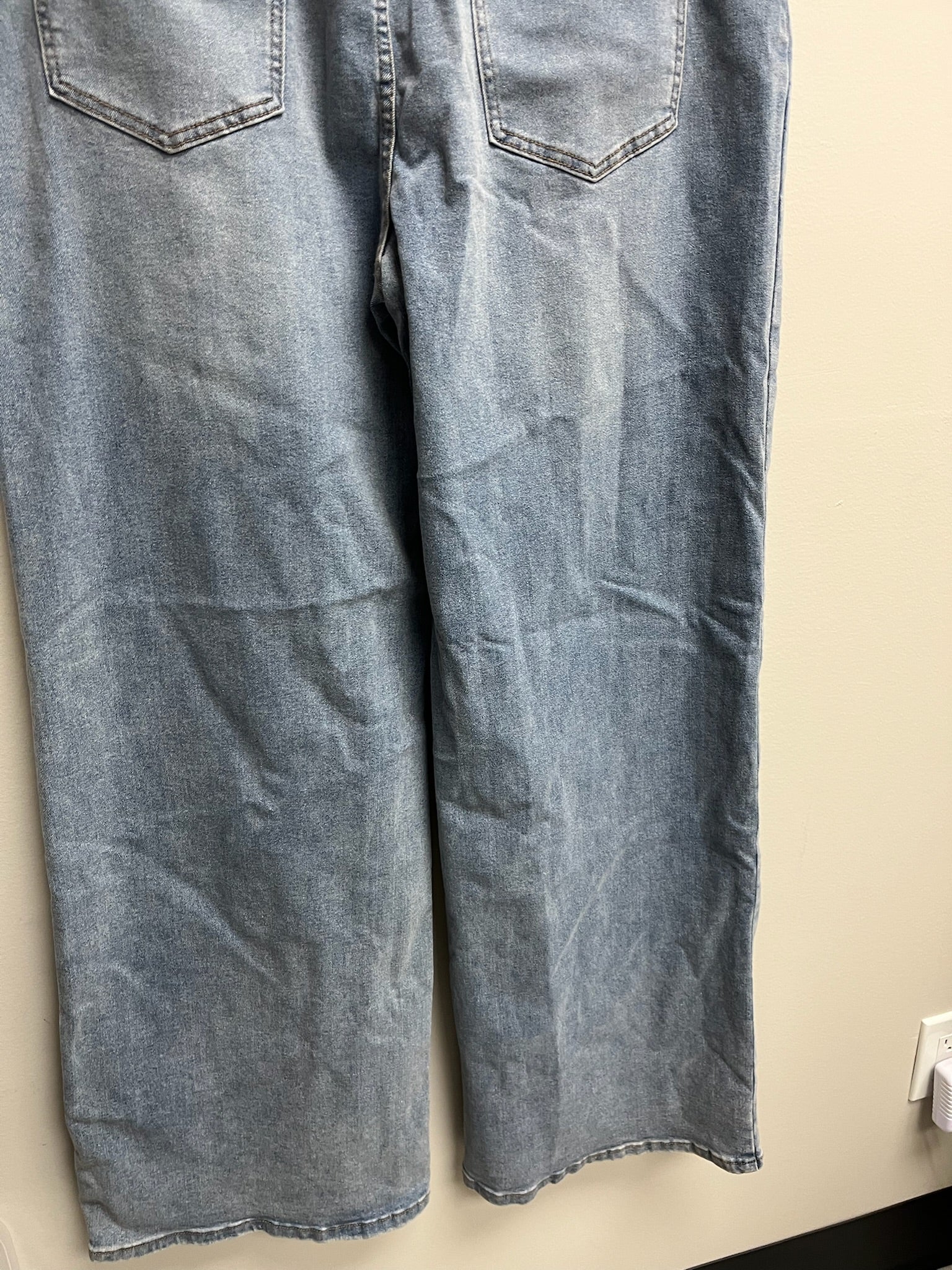 New Women’s Floral Jeans