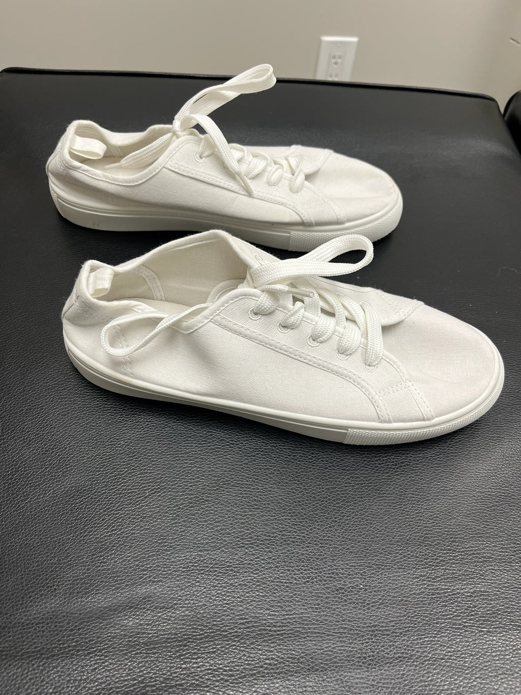 Women’s White Sneakers