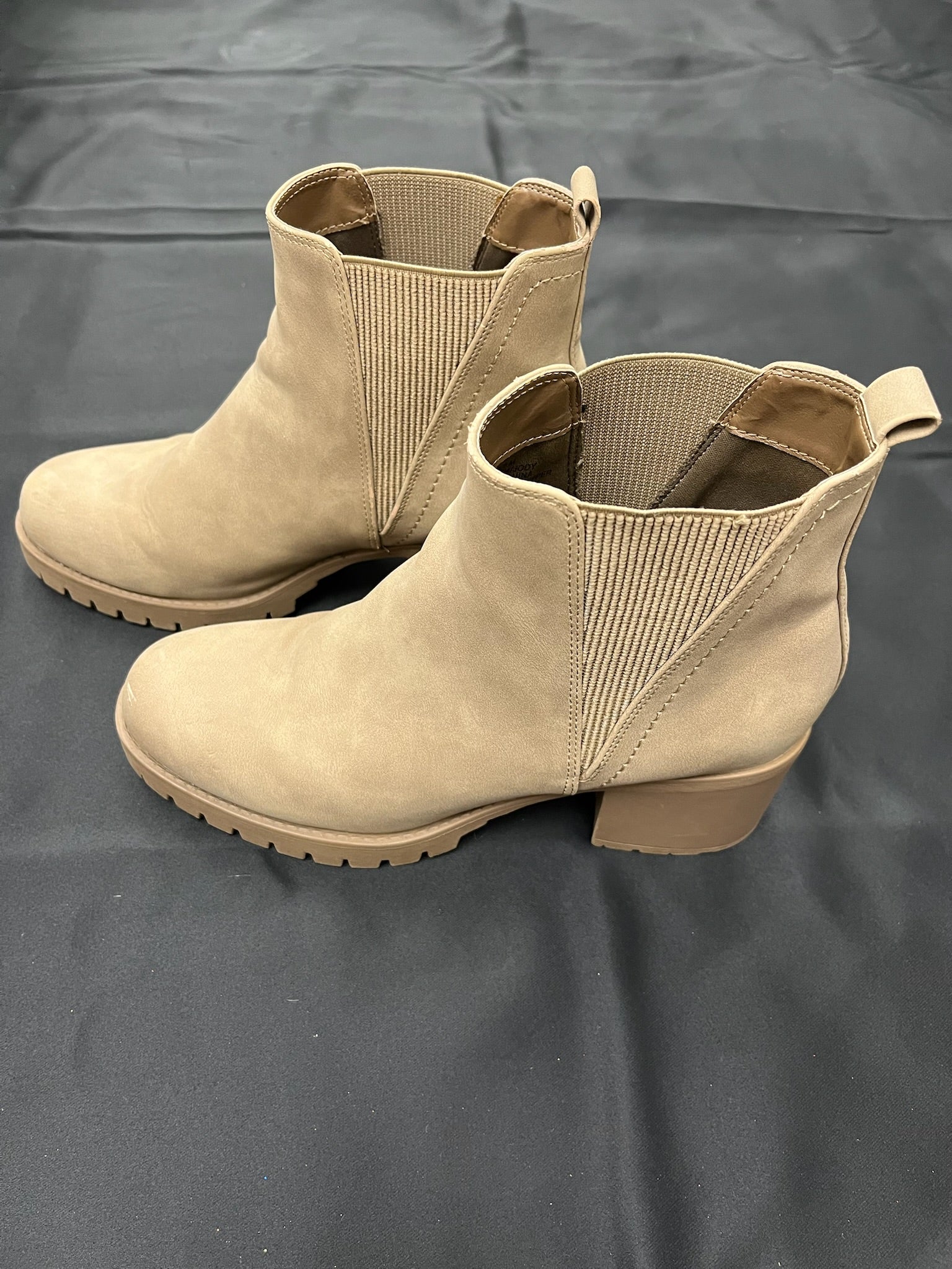 Women’s Tan Boots