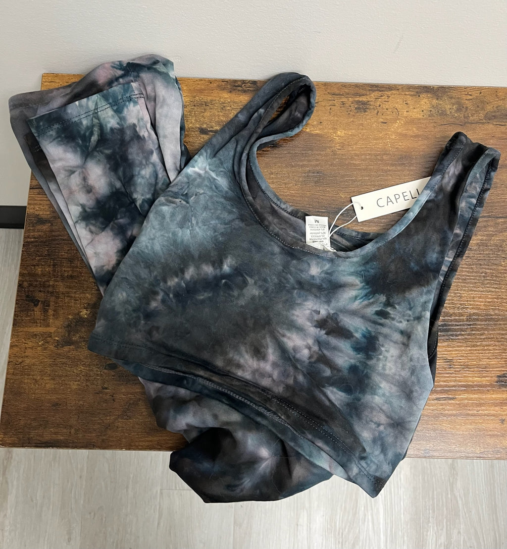 Women’s Two Piece Tie Dye Crop Top & Legging Set