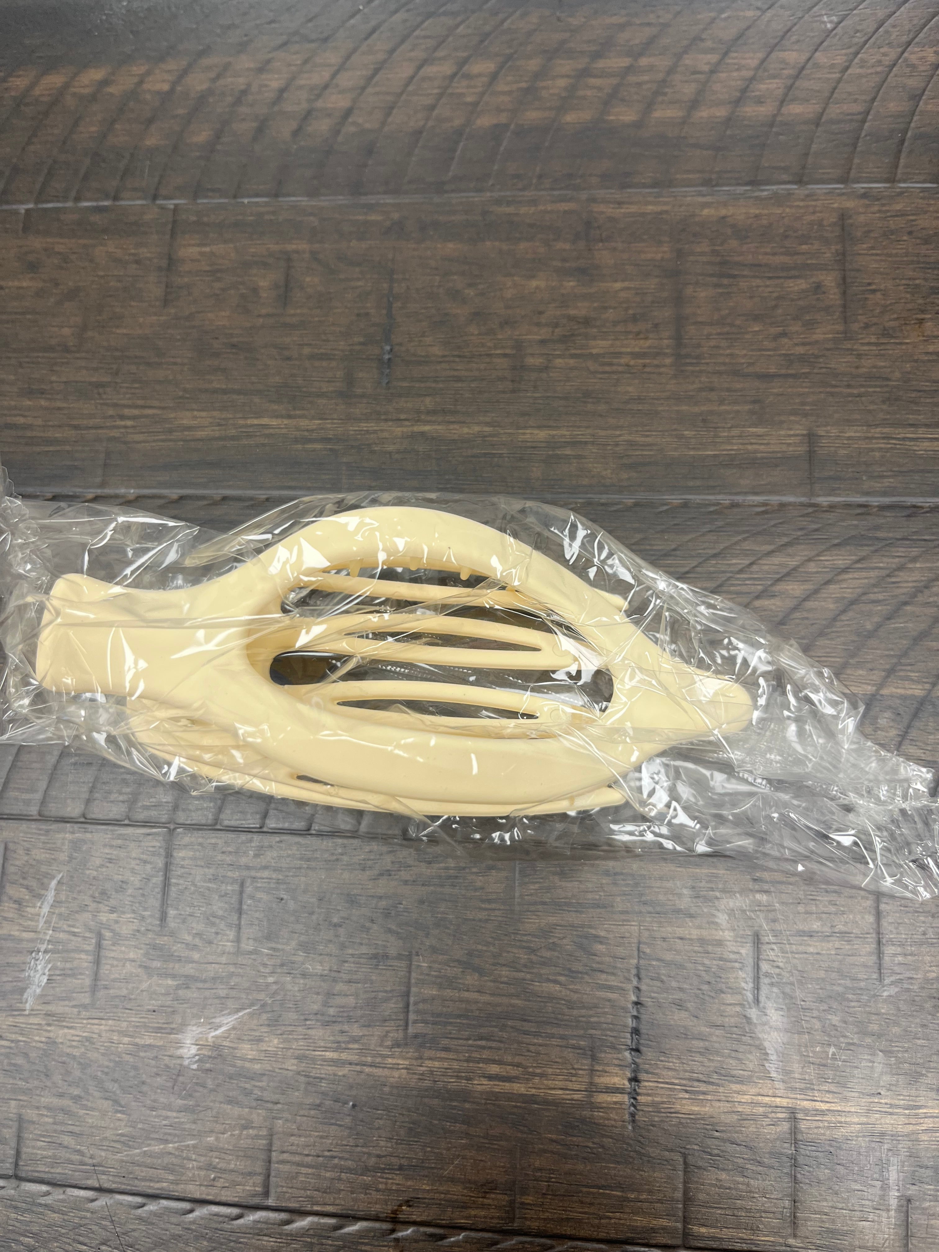 New Lie Flat Hair Clips