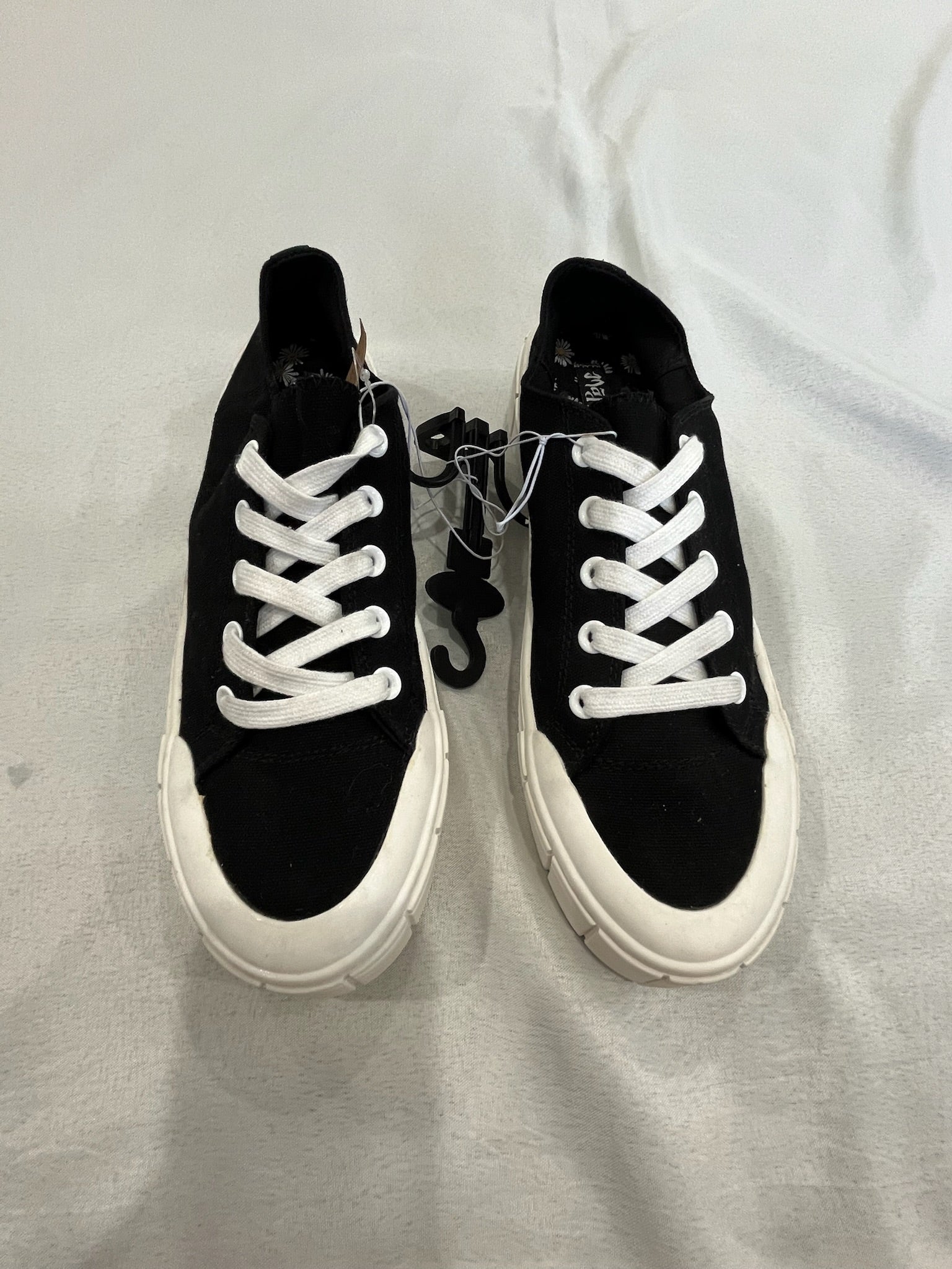 Women’s Black Sneakers