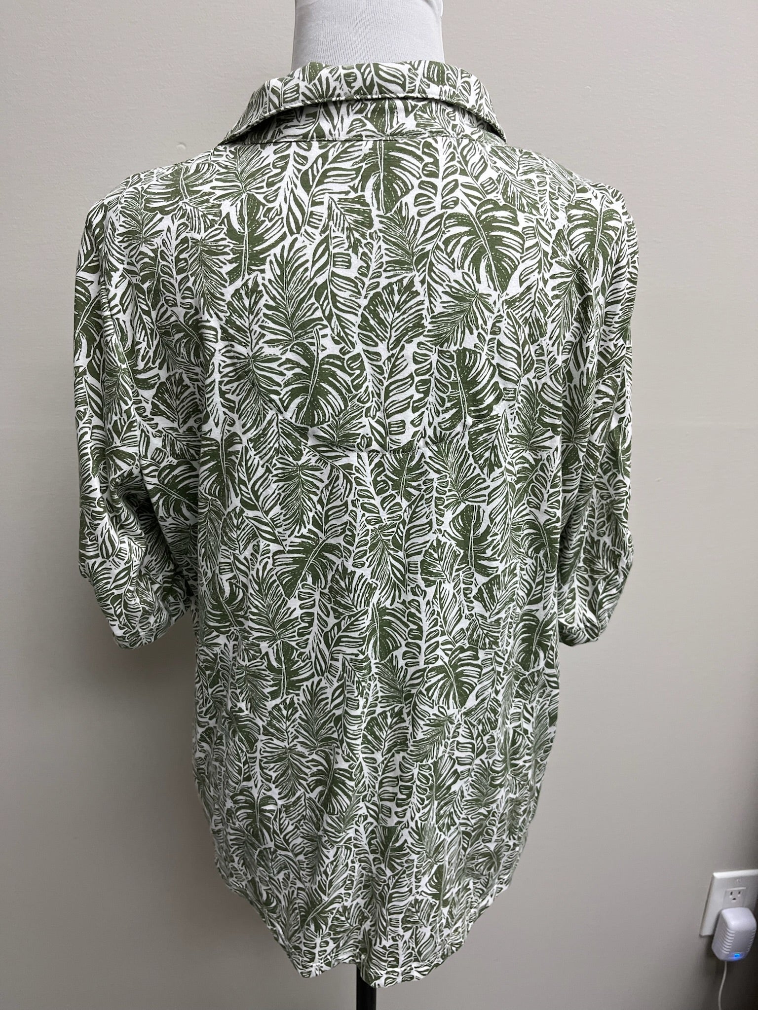 Women’s Green Summer Shirt