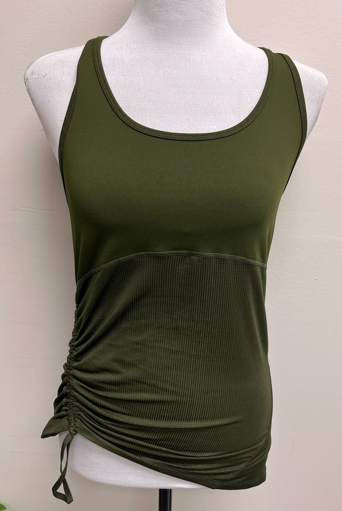 Used Women’s Tank Top
