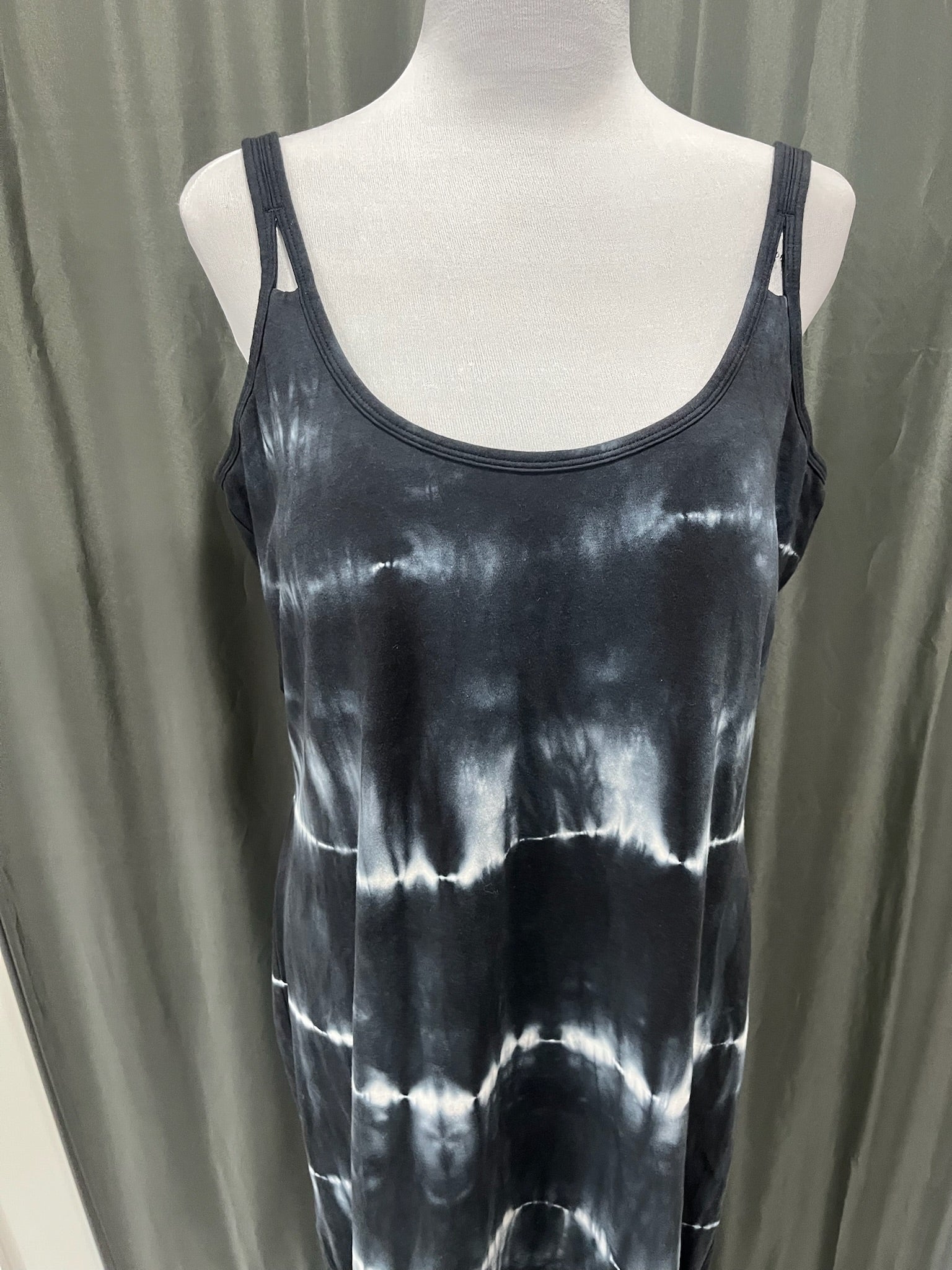 Women’s Black Tie Dye Dress With Attached Bra image 1